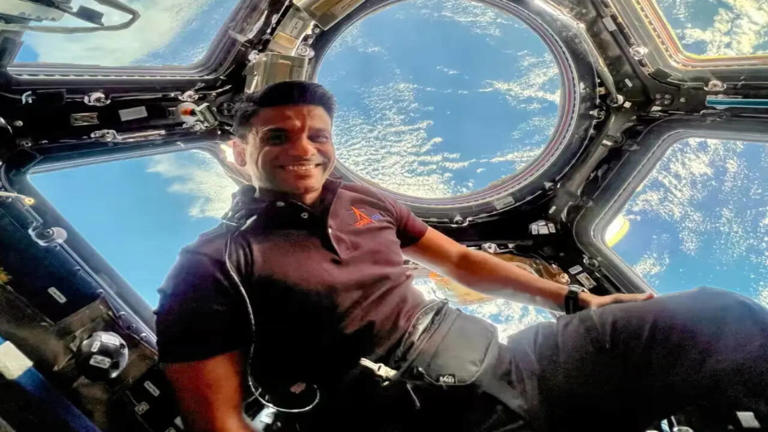 'bharat still looks 'saare jahan se accha' from space': axiom astronaut shubhanshu shukla tribute to rakesh sharma iss 'bharat still looks 'saare jahan se accha' from space': axiom astronaut shubhanshu shukla tribute to rakesh sharma iss